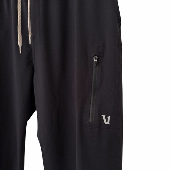 VUORI Sunday Performance Jogger in Black - Like New, Size Large - Picture 7 of 15